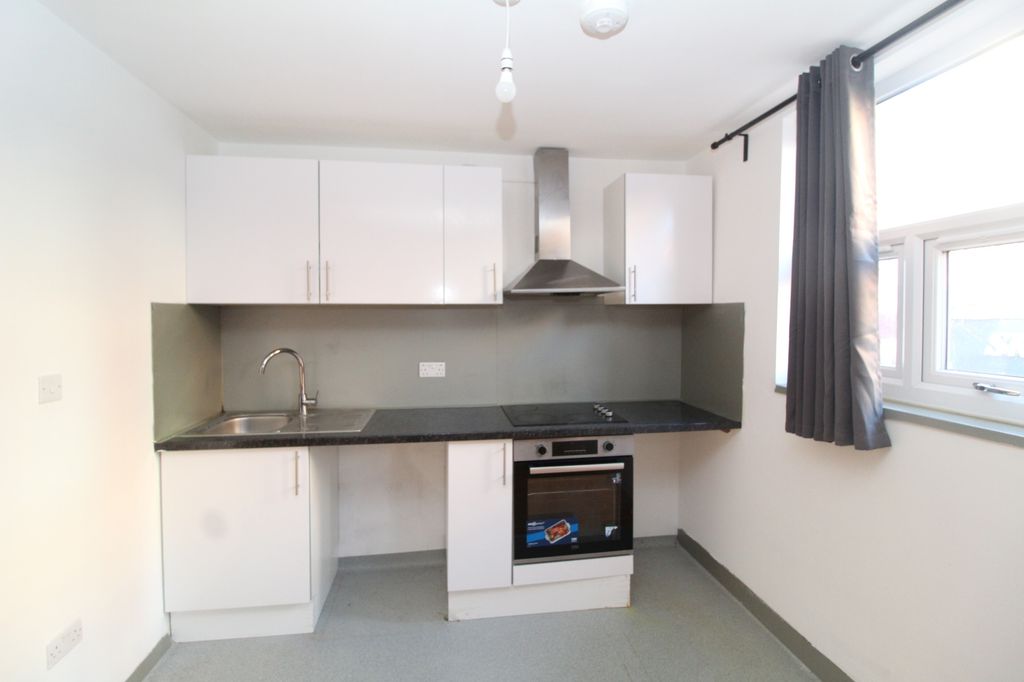 Property photo 3 of 4