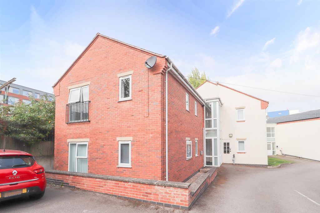 Property photo 1 of 10 Bedford Mews-1 Copy.Jpg