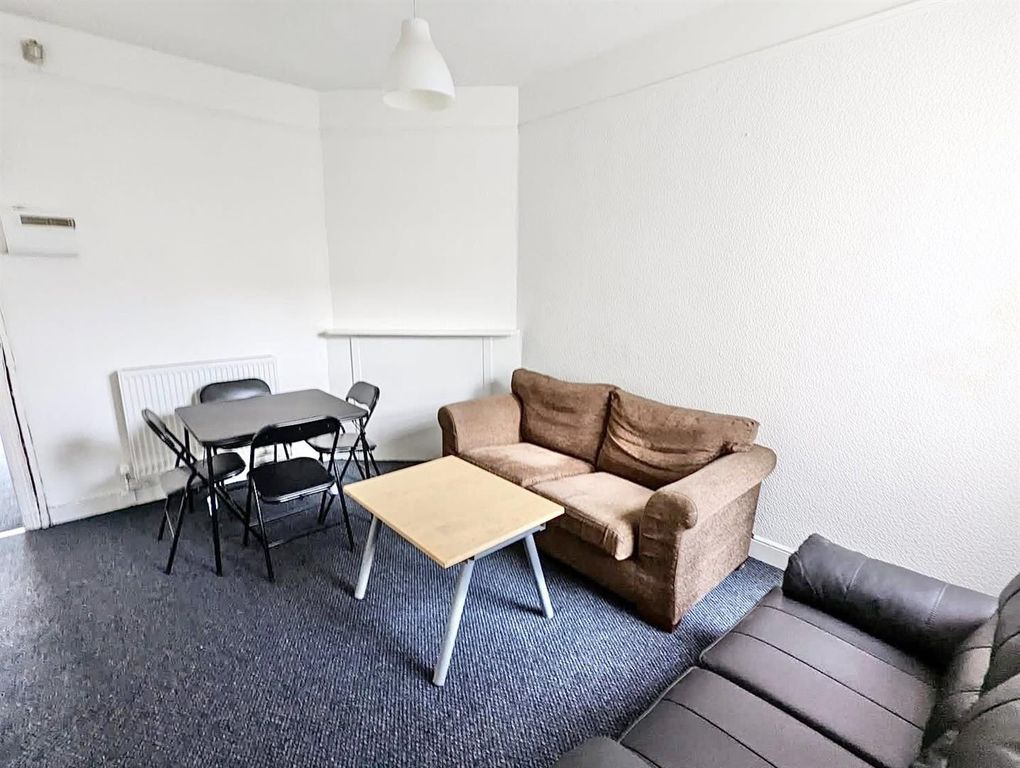 Property photo 2 of 11 Pxl_20220608_091205542.Jpg