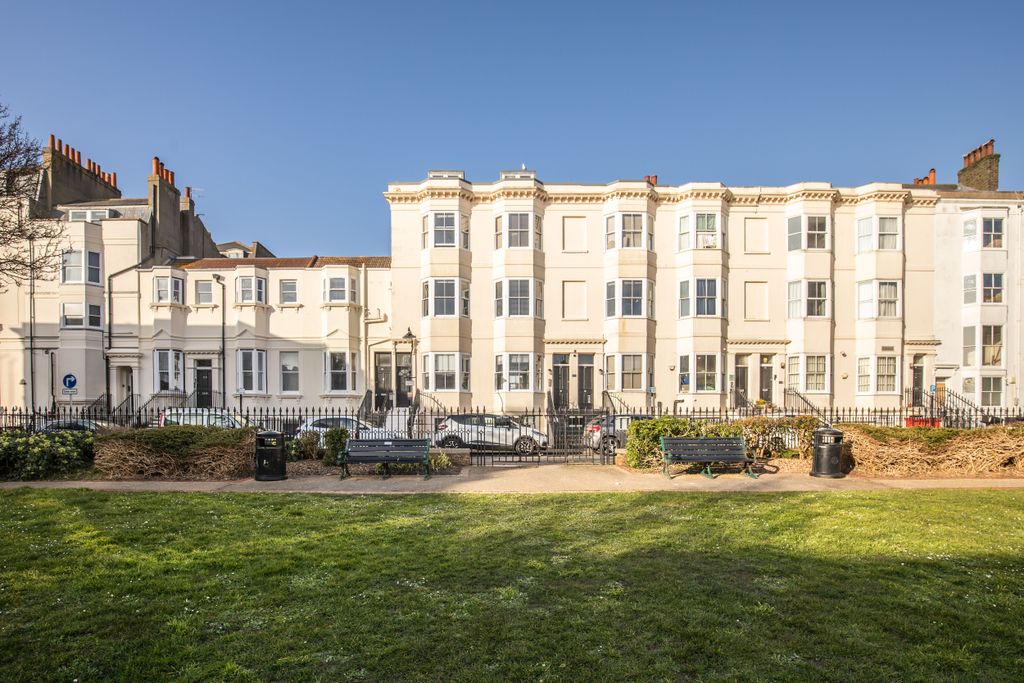 Additional image 19 of 2 bed flat for saleClarence Square, Brighton BN1