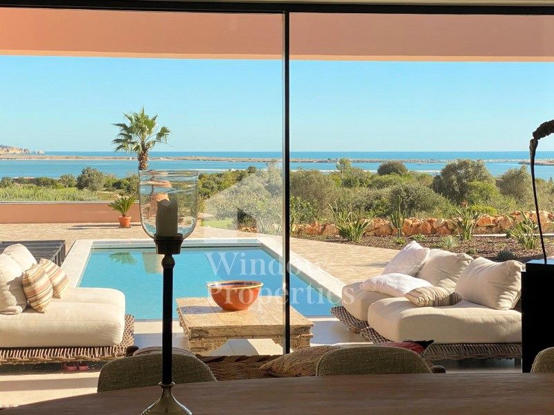 Property photo 2 of 41