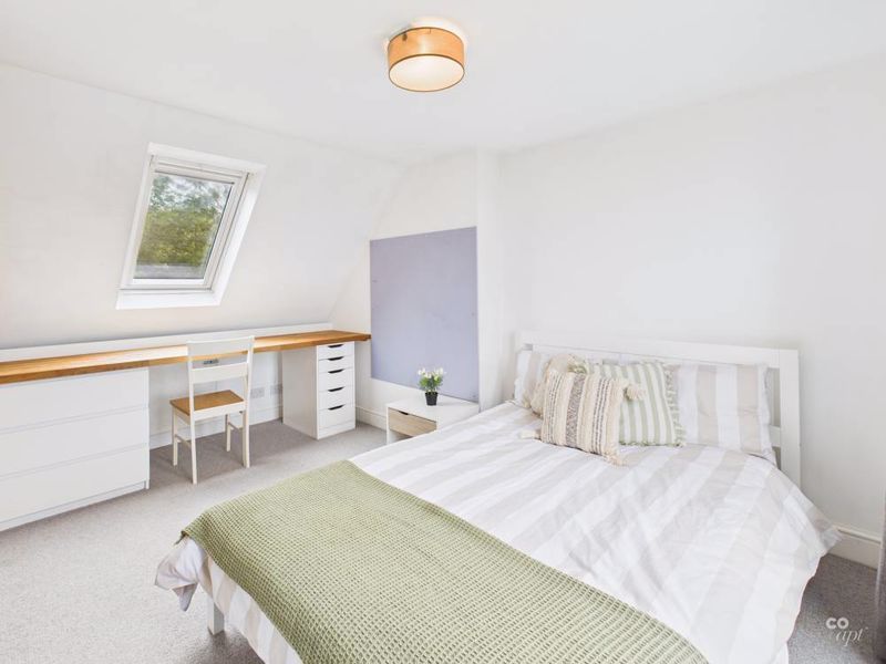 Property photo 2 of 14 Bedroom