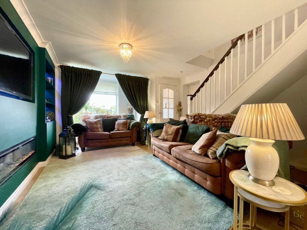 Property photo 3 of 28