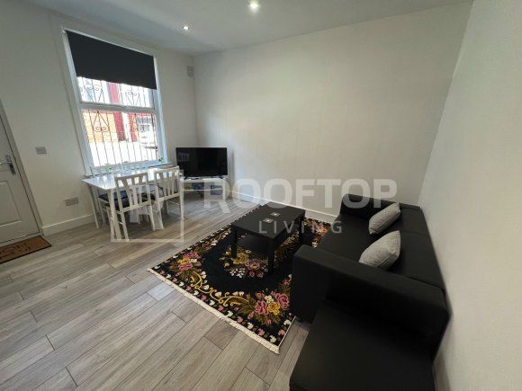 Property photo 3 of 14 8121193.Jpg