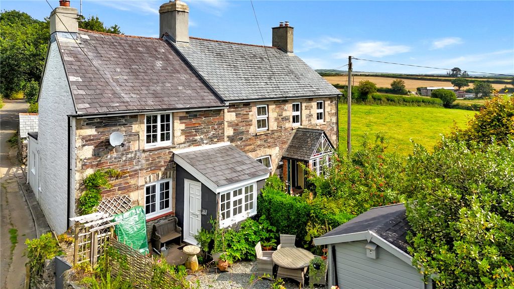 Property photo 2 of 17 Picture No. 32