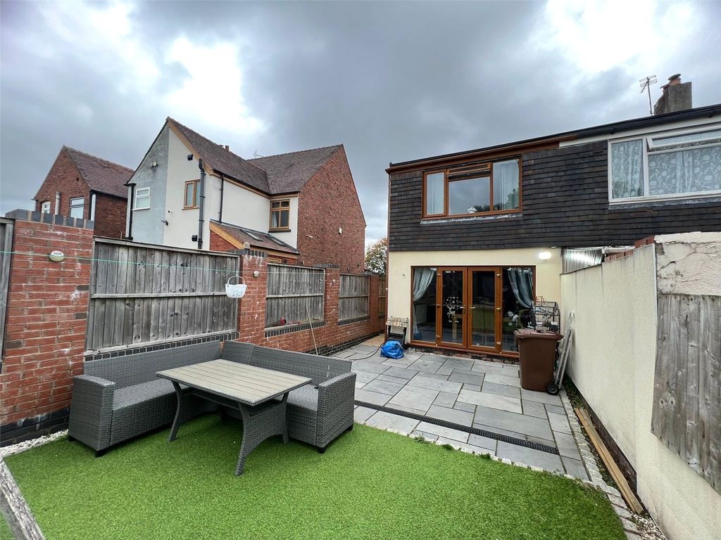 Property photo 2 of 19 Picture No. 06