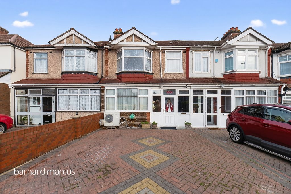 Property photo 1 of 19