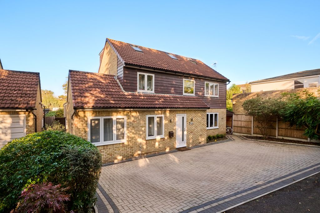 Property photo 1 of 14