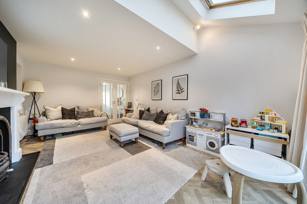 Property photo 3 of 19 1426038-14-69B1Ac...