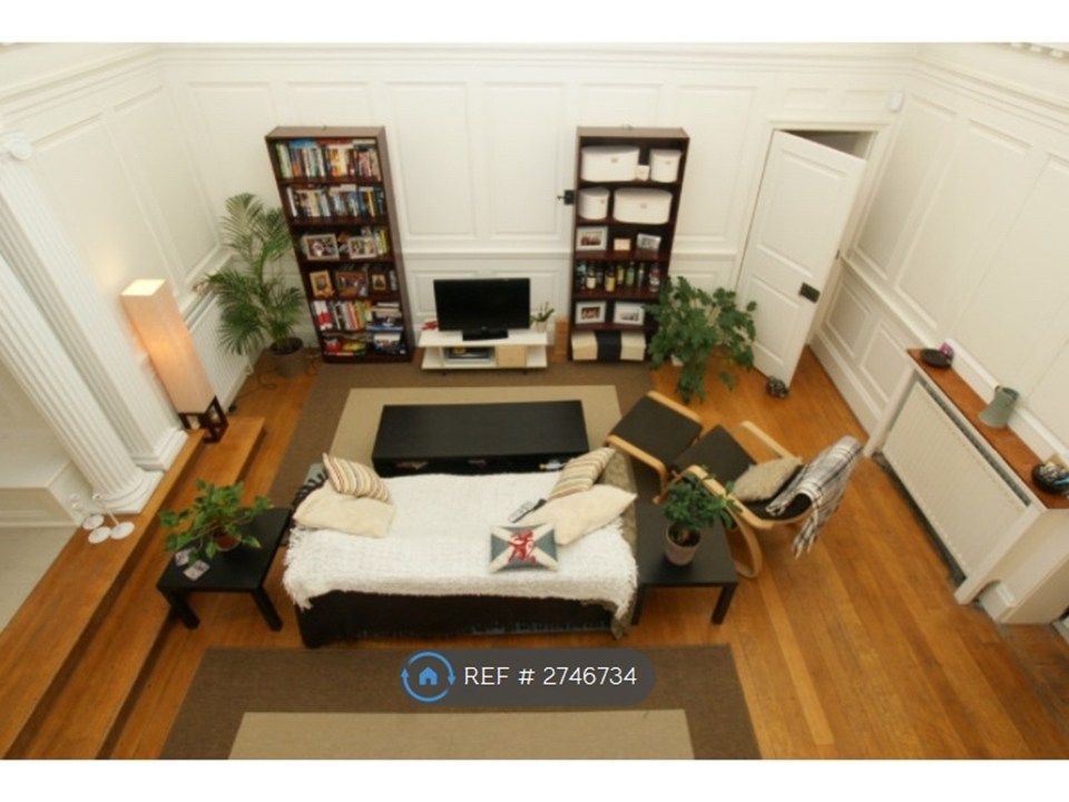 Property photo 3 of 8