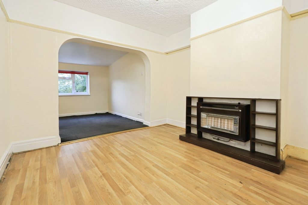 Property photo 3 of 13 Dining Room