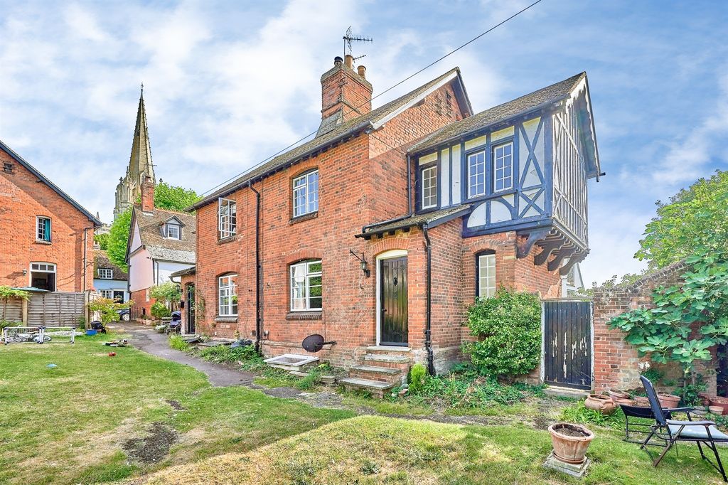 Property photo 1 of 13