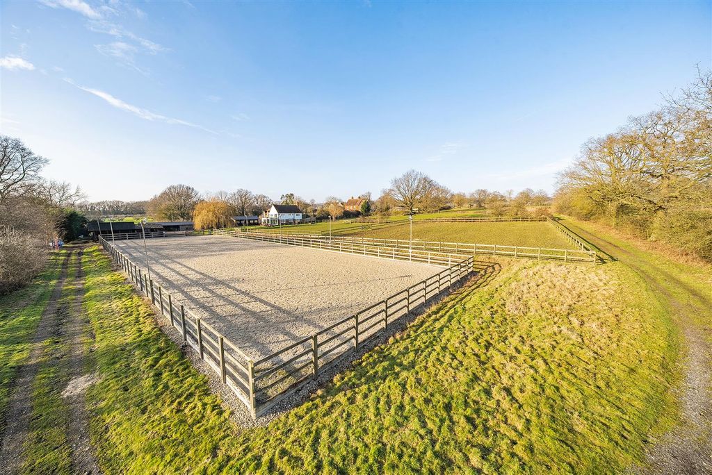 Property photo 3 of 45