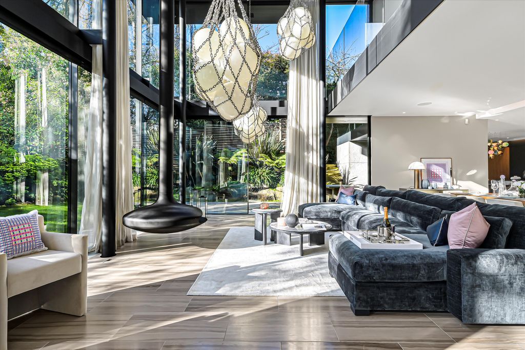 Property photo 3 of 41 Image