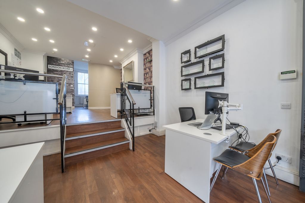 Property photo 3 of 7 Photo 2