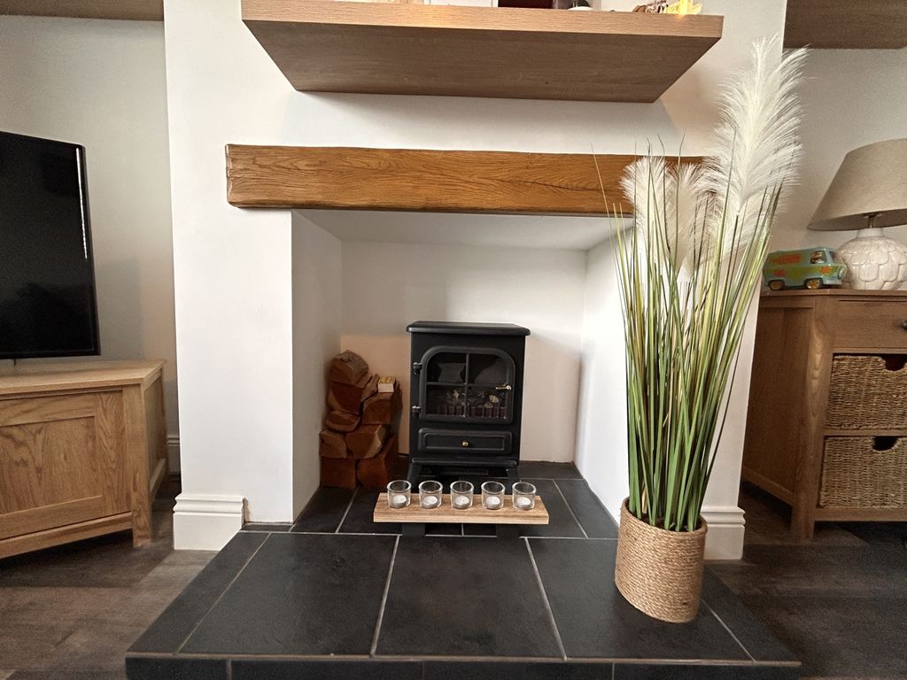 Property photo 3 of 15 Img_7312