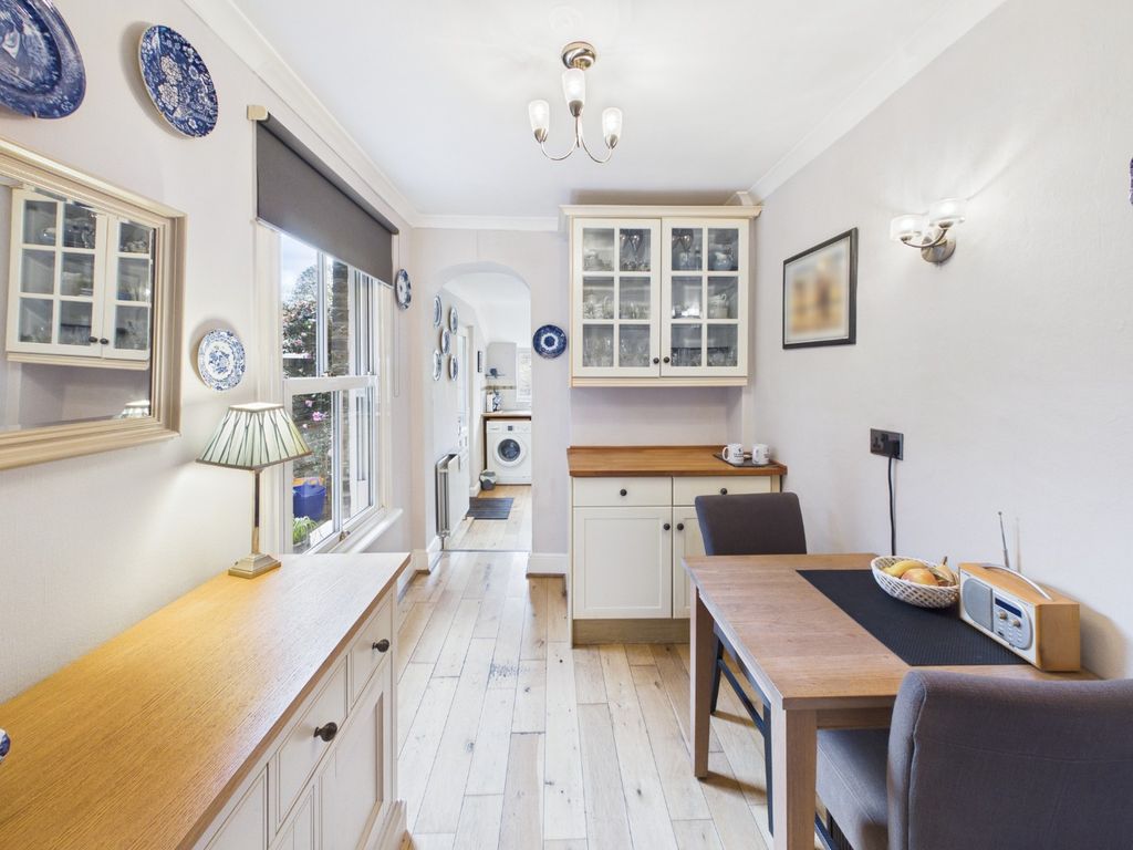 Property photo 2 of 12 4820712