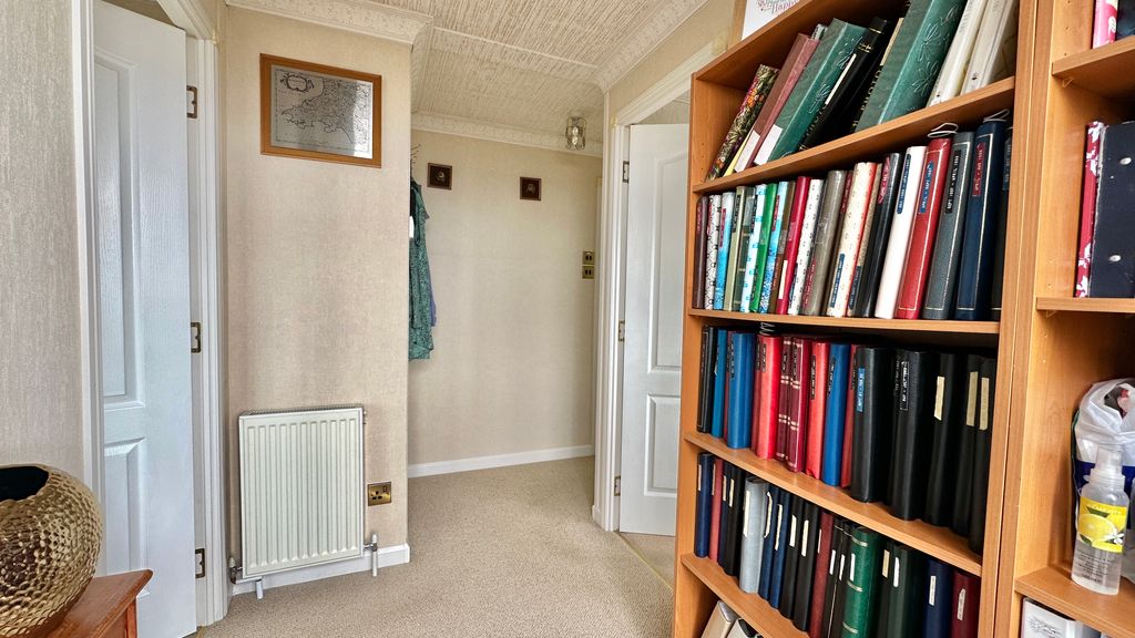 Property photo 3 of 17 Img_8586