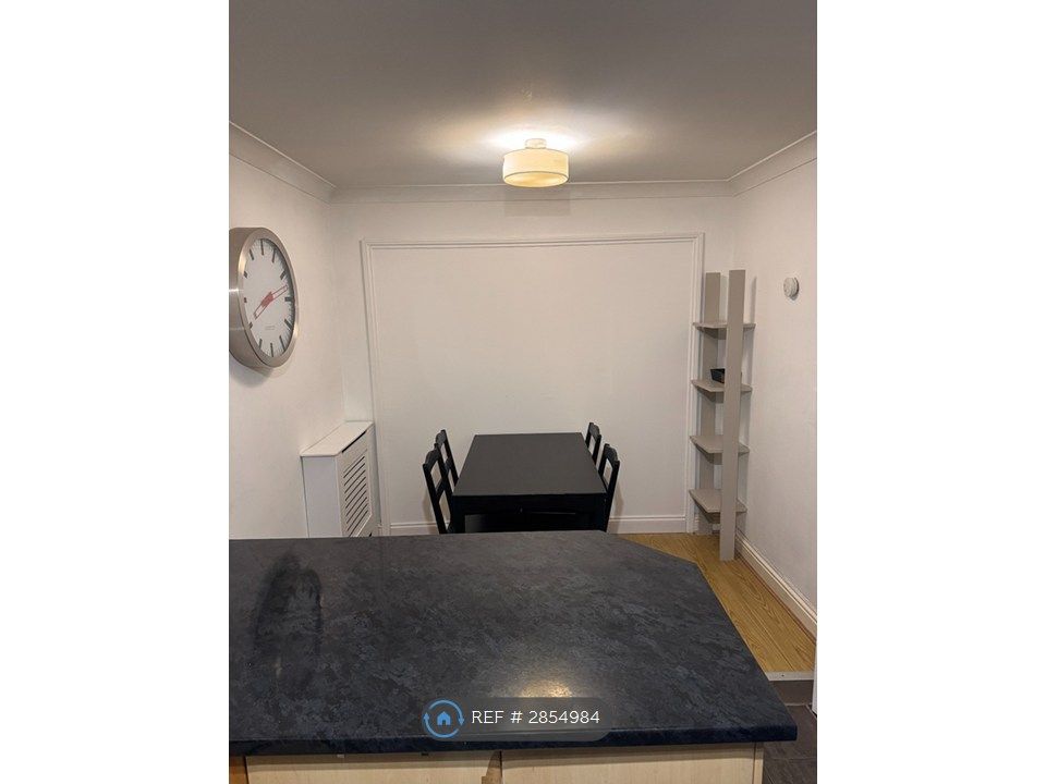 Property photo 3 of 3