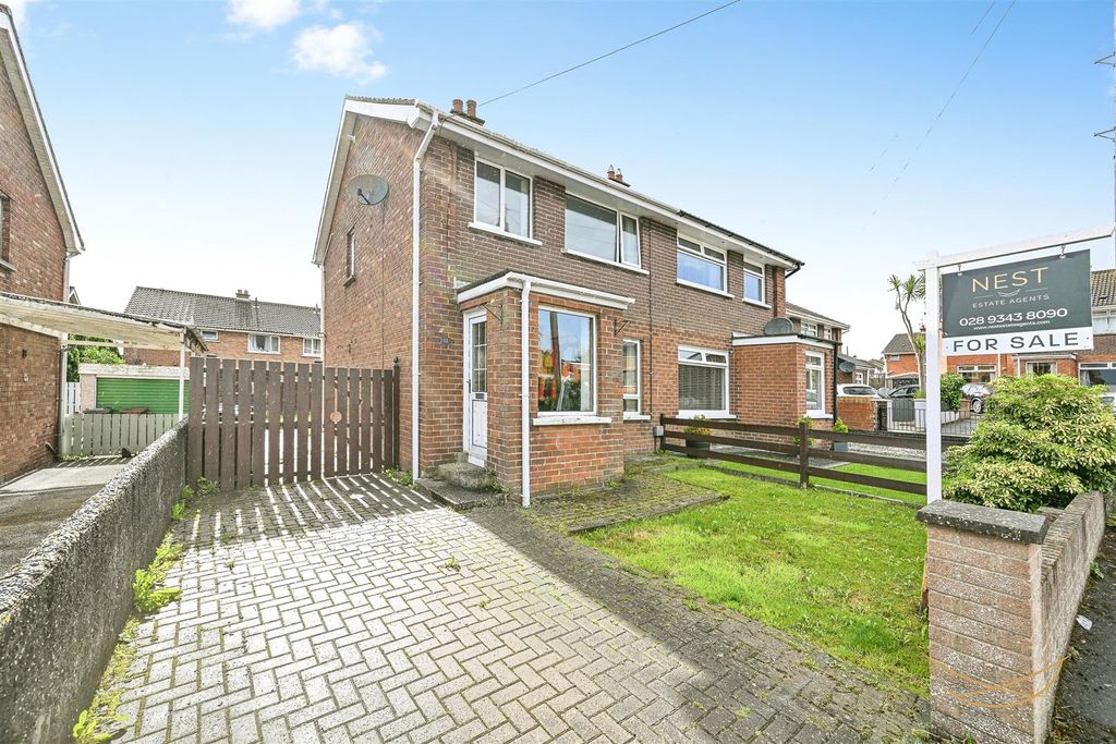 Property photo 2 of 30 Dhp-11.Jpg