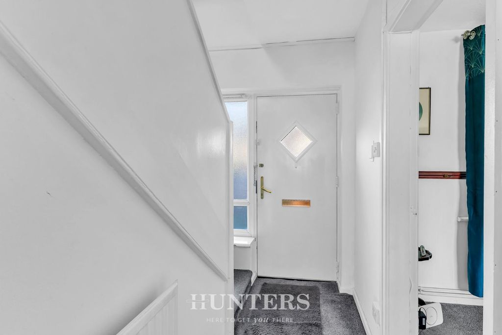 Property photo 3 of 18 Searness Road (11).Jpg