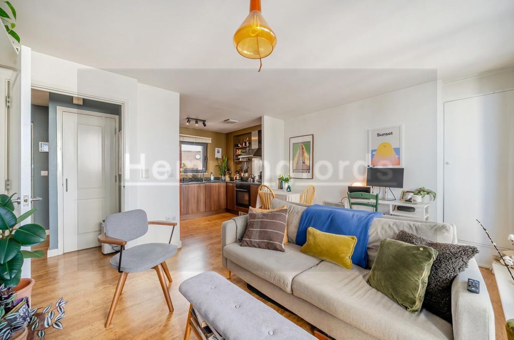 Property photo 3 of 15 0A24292B-5dc7-45E0-Bf5E-99Cad51Aa83c.Jpg