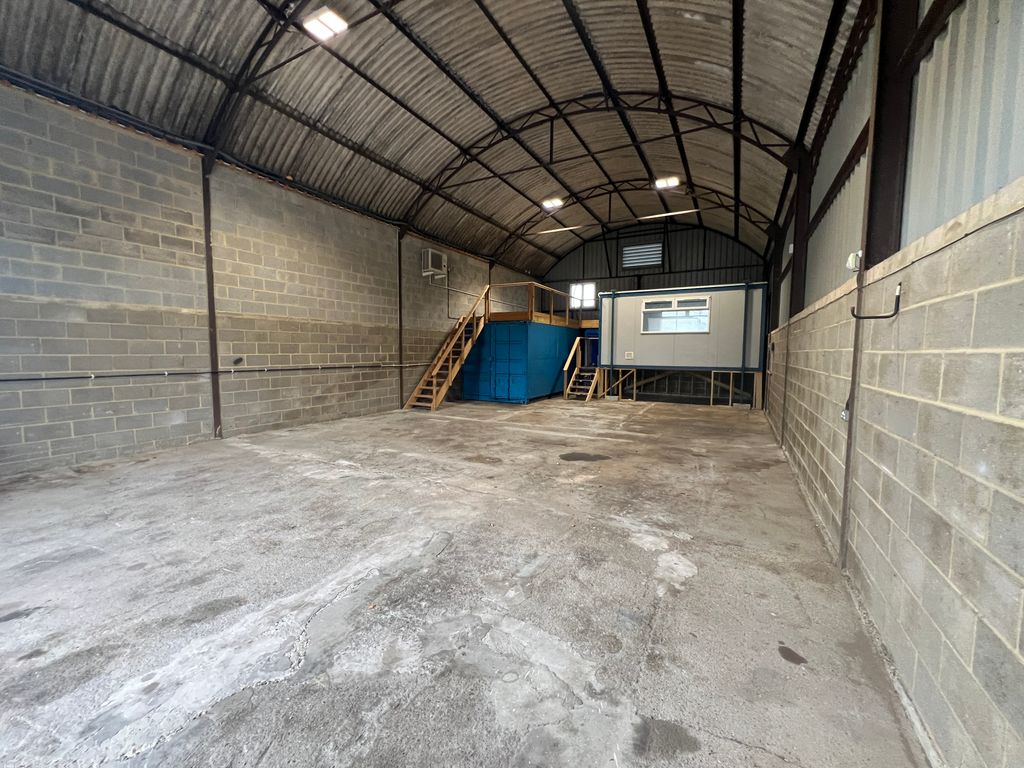Property photo 3 of 3