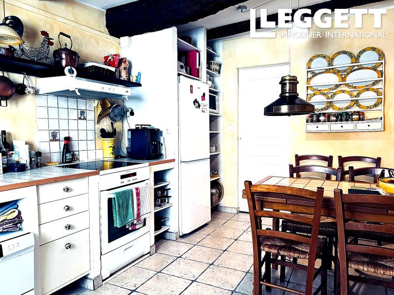 Property photo 3 of 10