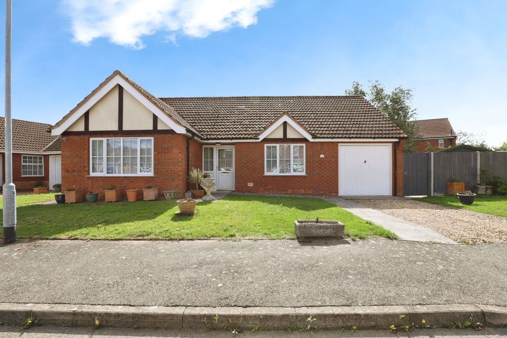 Property photo 1 of 19