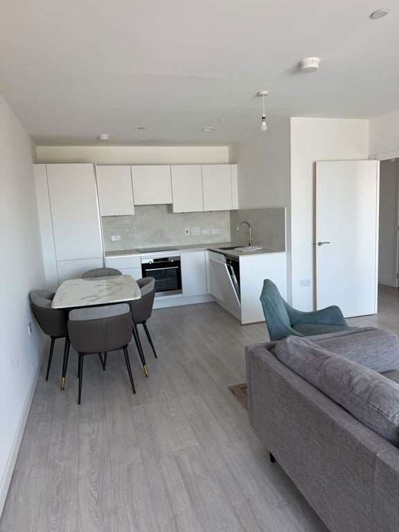 Property photo 1 of 6