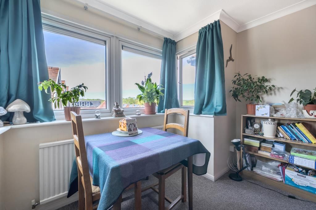 Additional image 7 of 2 bed flat for saleLightwater, Surrey GU18