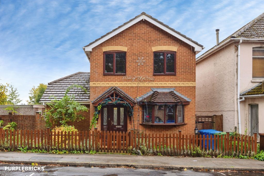 Property photo 1 of 29