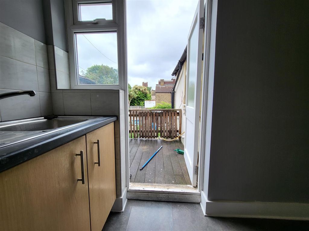 Property photo 2 of 5 20250527_171702.Jpg