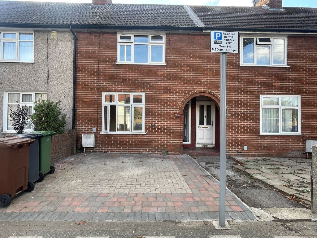 Property photo 1 of 12