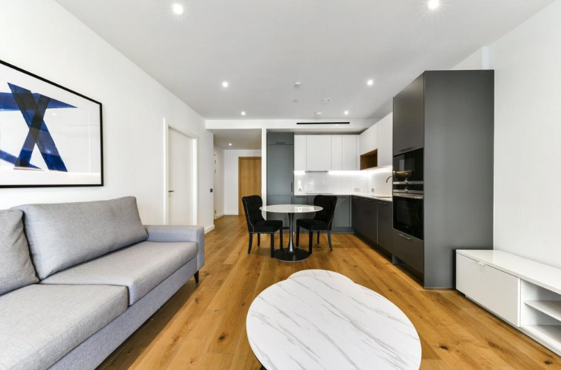 Property photo 1 of 5