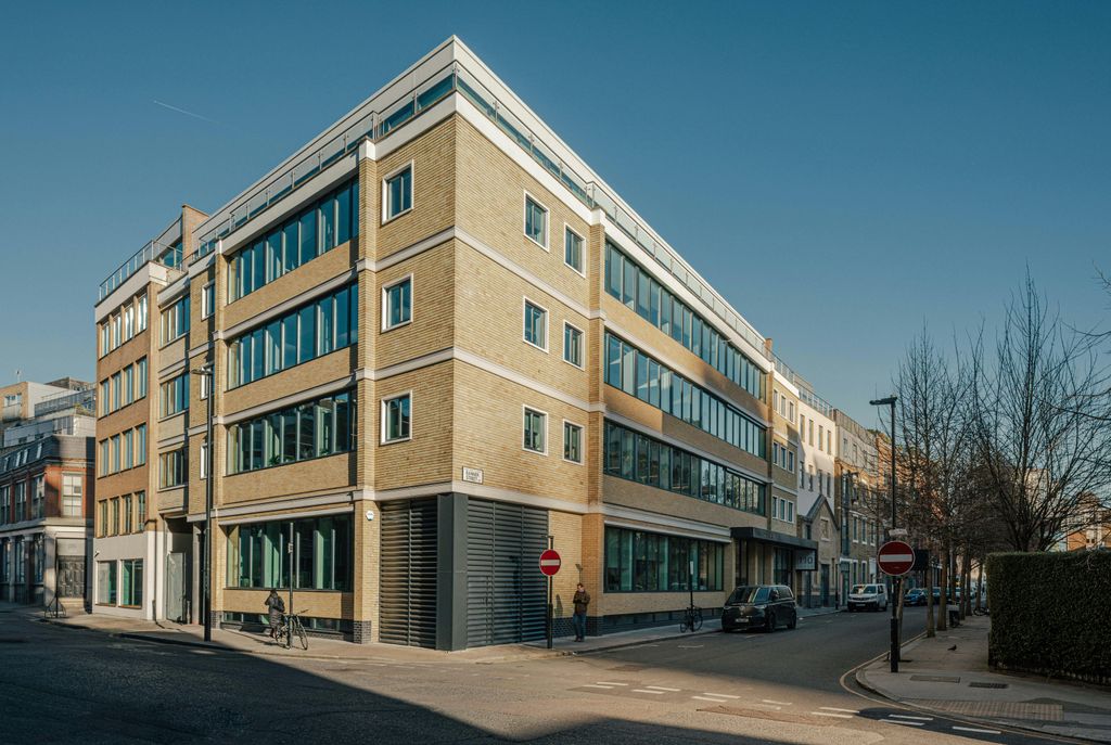 Property photo 2 of 9 110 Golden Lane41.Jpg