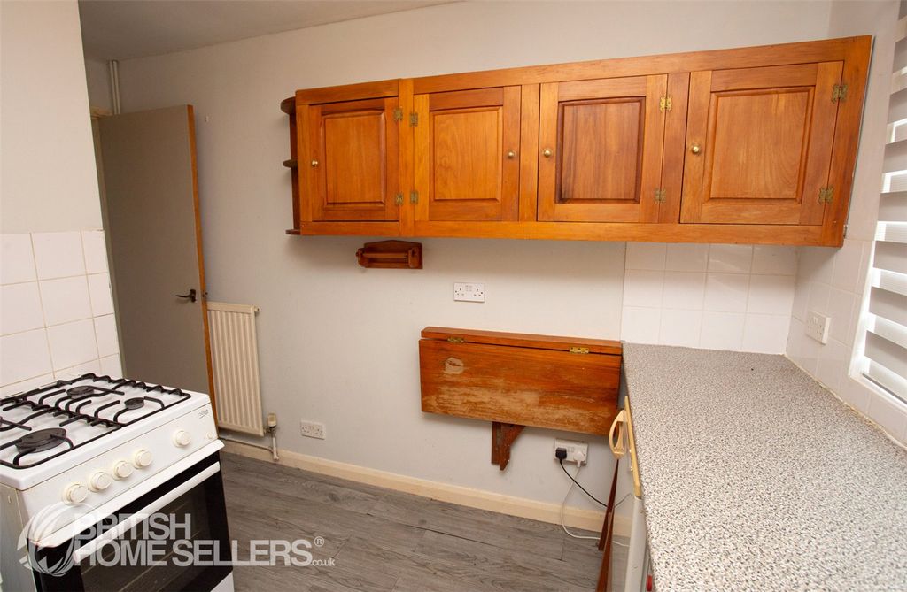 Property photo 3 of 13 Picture No. 16