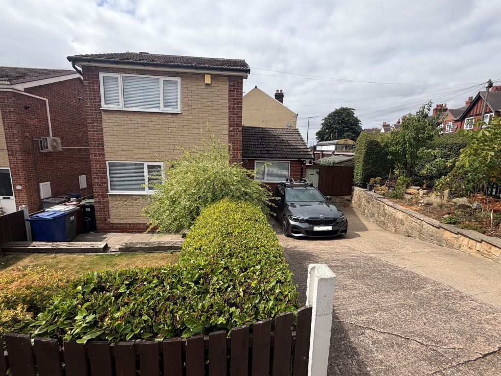 Property photo 1 of 1