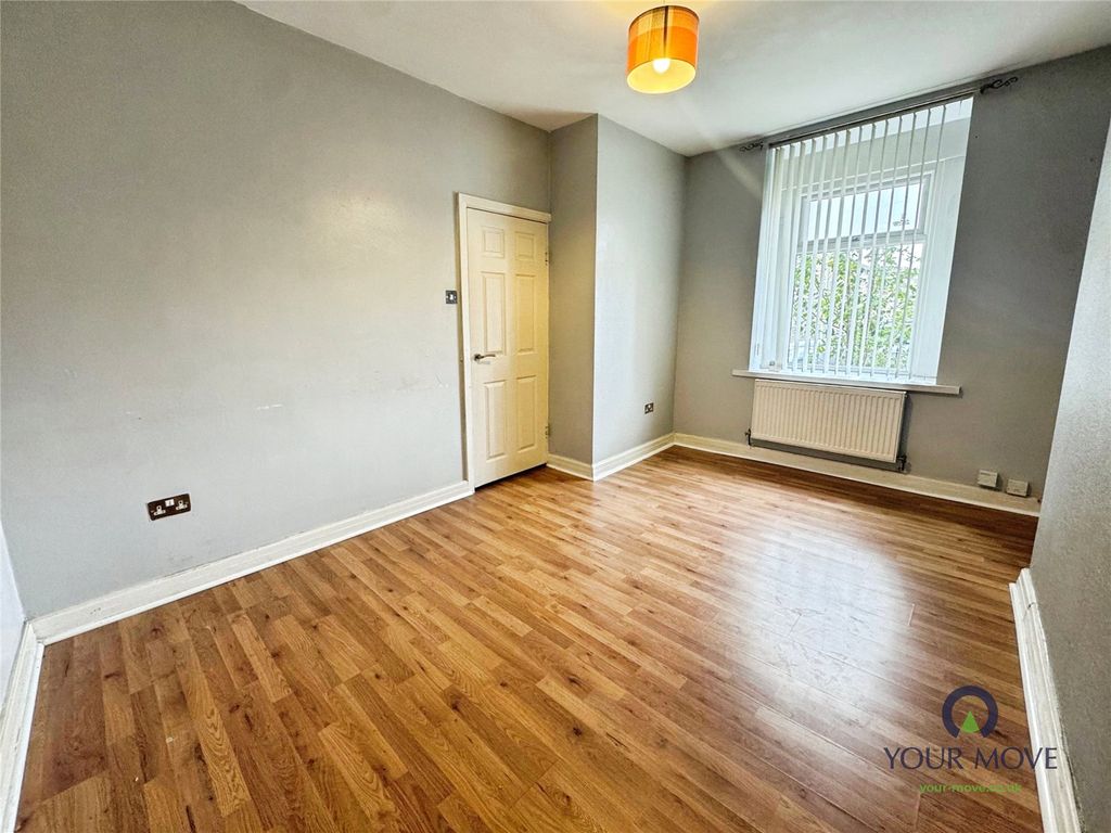 Property photo 3 of 8 Picture No. 08