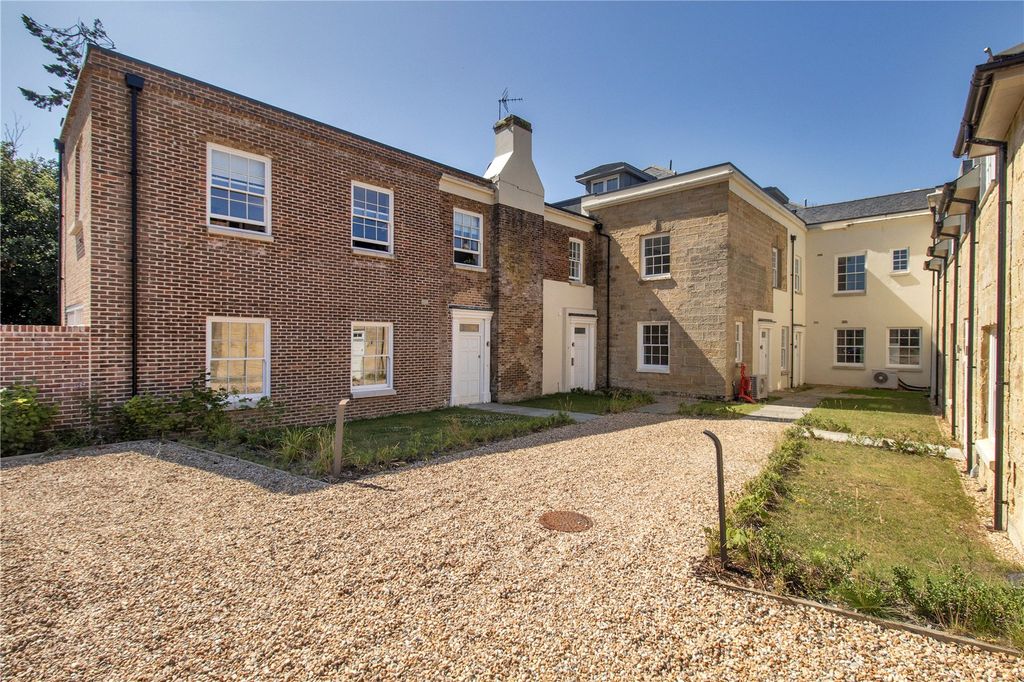 Property photo 3 of 10 Picture No. 22