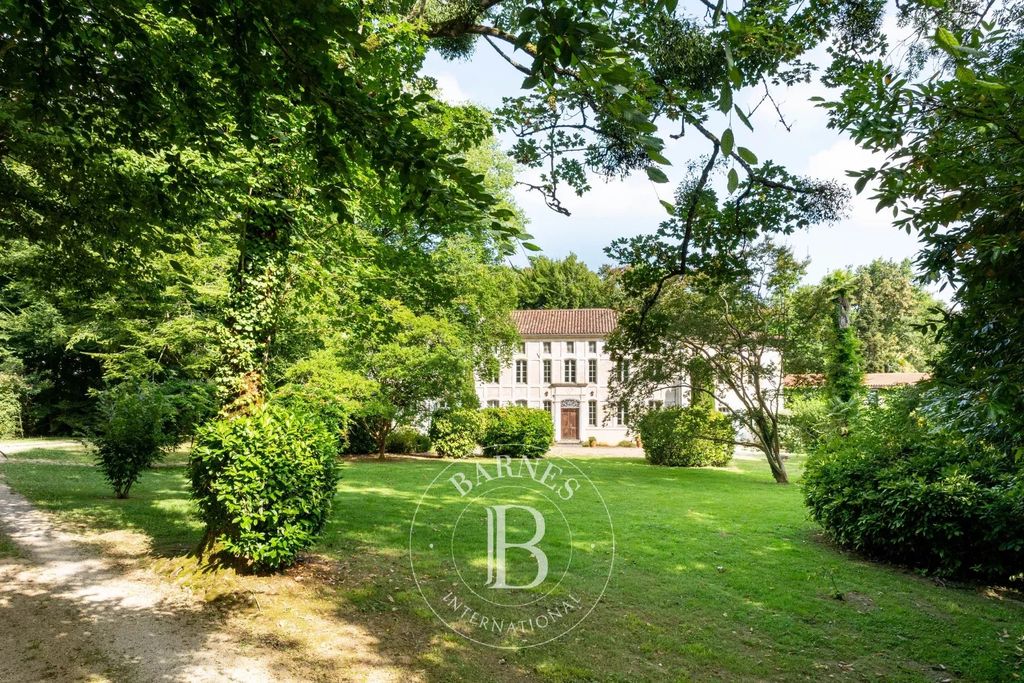 Property photo 3 of 29