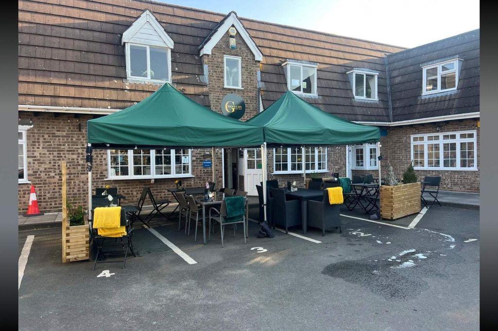 Property photo 1 of 7