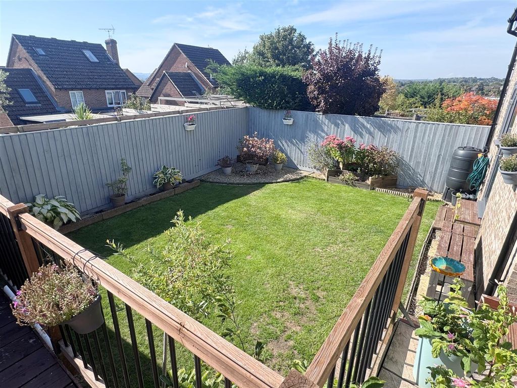 Property photo 2 of 27 Grd 1.Jpg