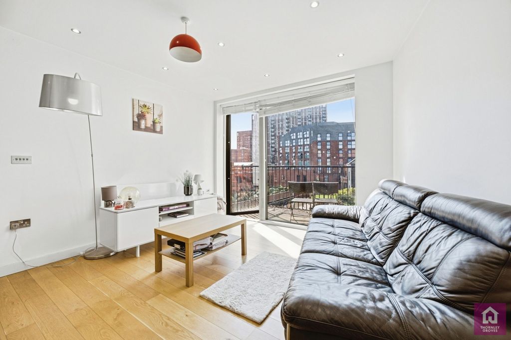 Property photo 3 of 14 Pbox-Img.Jpg