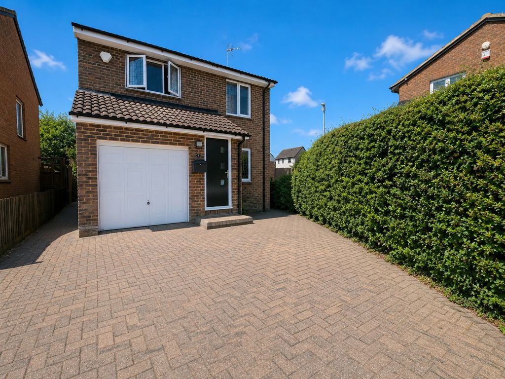Property photo 1 of 11 2706140
