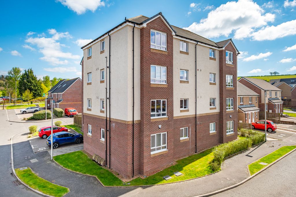 Property photo 1 of 35