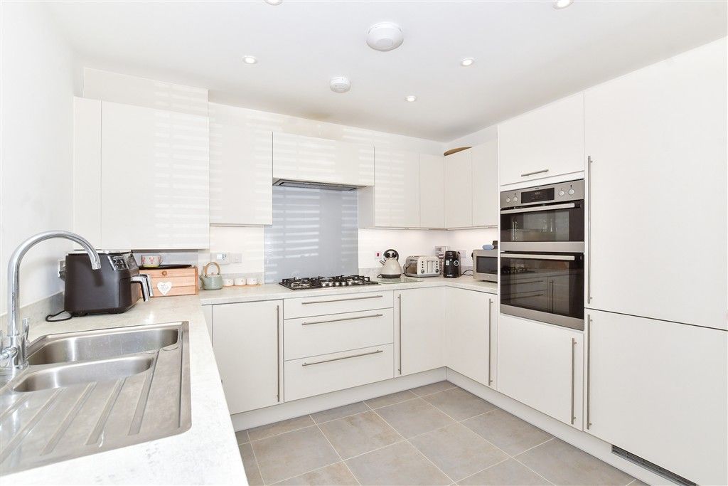 Property photo 3 of 13 Kitchen/ Diner