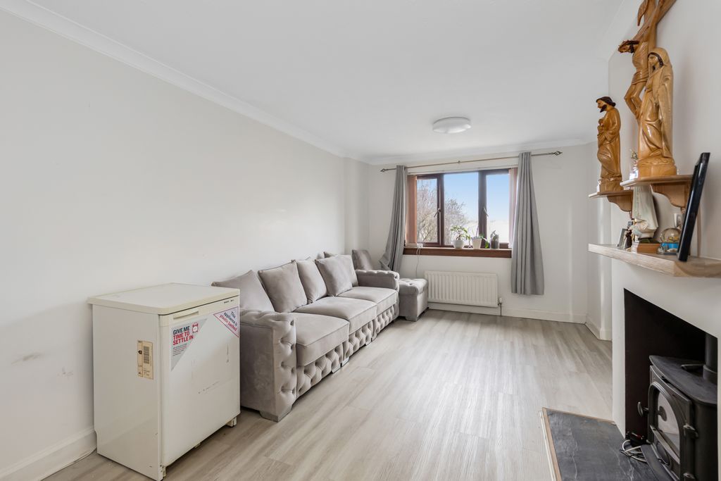 Property photo 2 of 23 Property Image 3