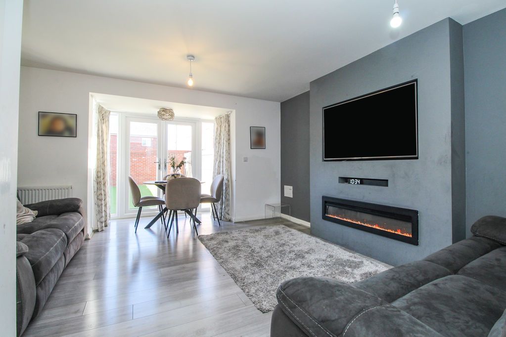 Property photo 2 of 17 Living Room