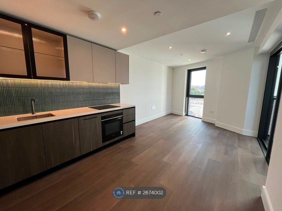 Property photo 1 of 4